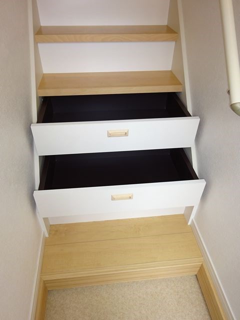 ソレイユ西国分寺 玄関