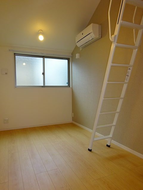 ソレイユ西国分寺 リビング