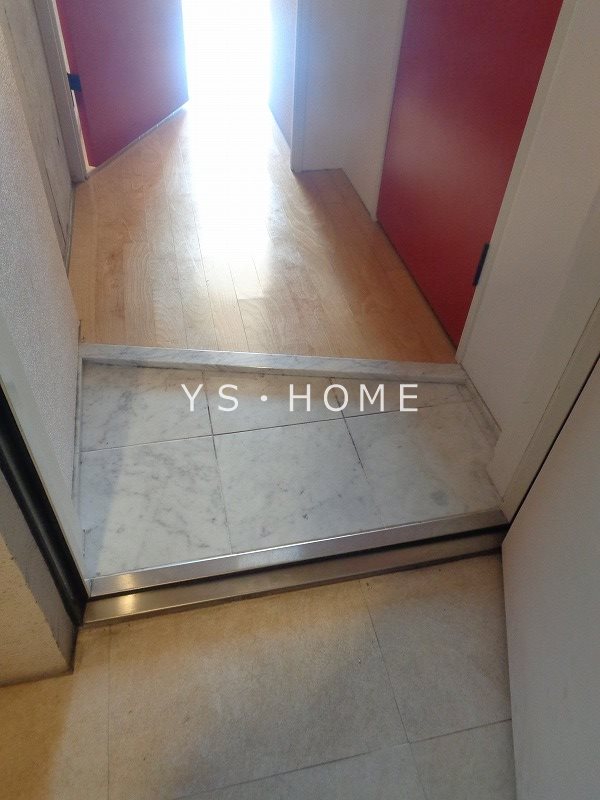 ブランシェ吉祥寺 玄関