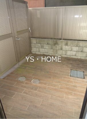 B CITY APARTMENT SHINJUKU NW ベランダ