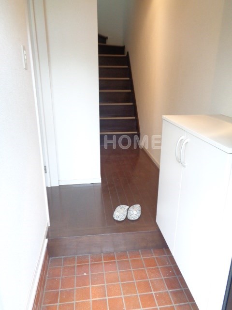 グリーンタウン上井草 玄関