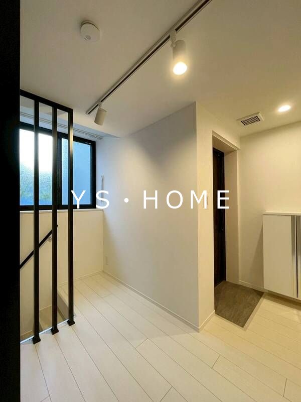 CICADA RESIDENCE OGIKUBO リビング