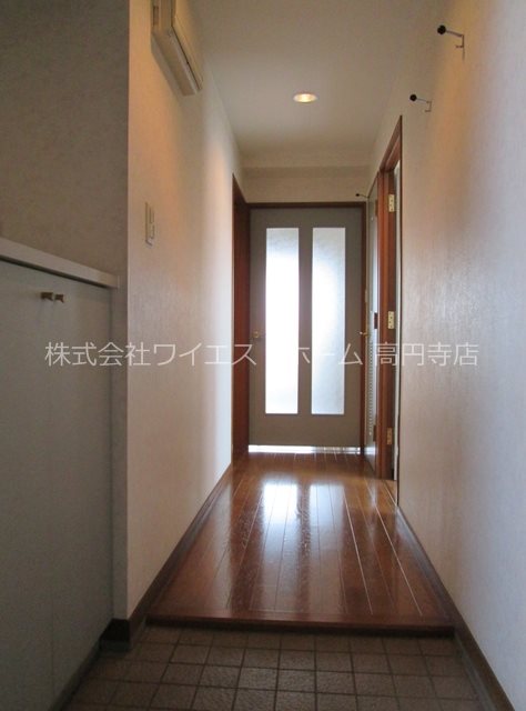 ルーセント方南 玄関