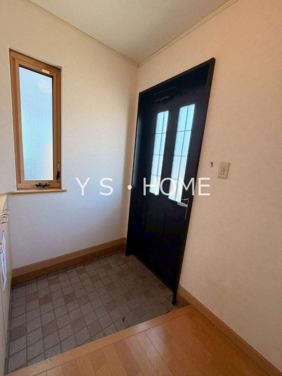 小金井市中町２丁目戸建て 玄関