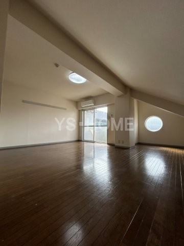 エミネンス リビング