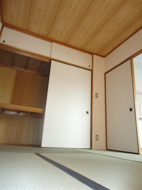 ドゥジェーム・ニイヤ その他15