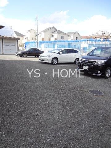 ドゥジェーム・ニイヤ その他17