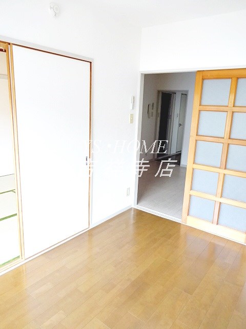 パールマンションオザキⅡ ベッドルーム