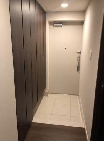 H-スクエア吉祥寺南町 玄関