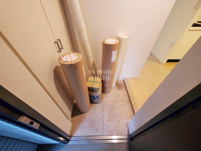 メインステージ吉祥寺 玄関