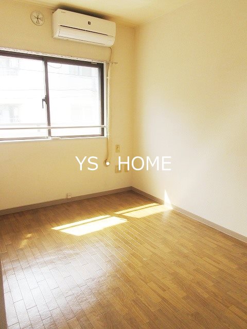 フォレストⅤ  ベッドルーム