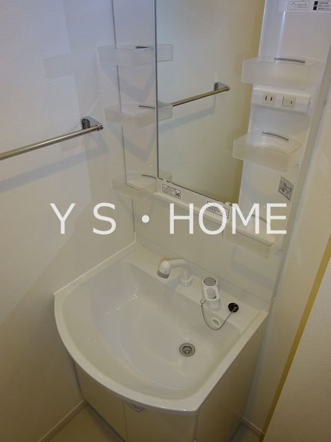 リブリ・虹 その他1