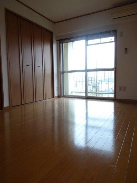 グリーンハイツ ベッドルーム