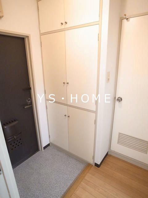 三ツ木武蔵野ビル 玄関