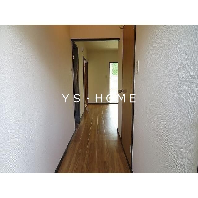 クローバーハイツ 玄関