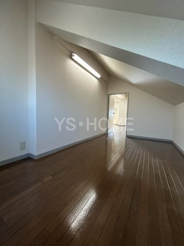 エミネンス ベッドルーム