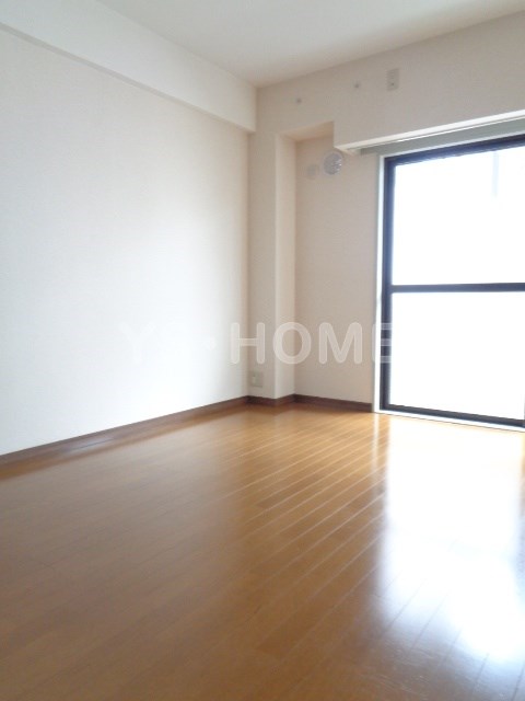 カサベルデ リビング