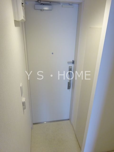 リブリ・国分寺 玄関