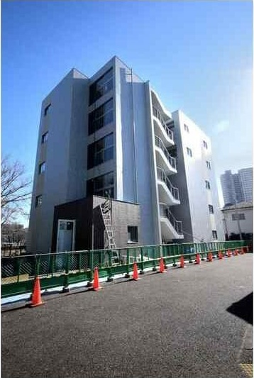 テオリア府中 外観