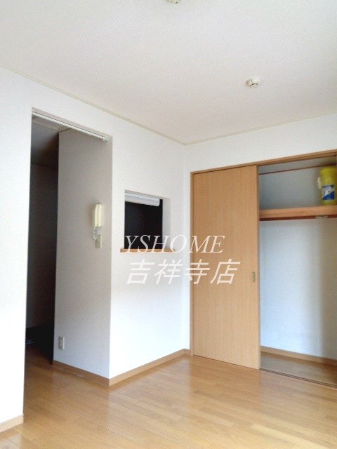 吉祥寺メゾン ベッドルーム