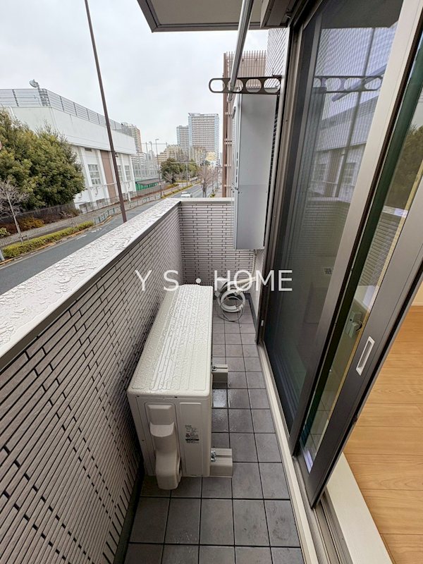 スプリングハウス  ベランダ