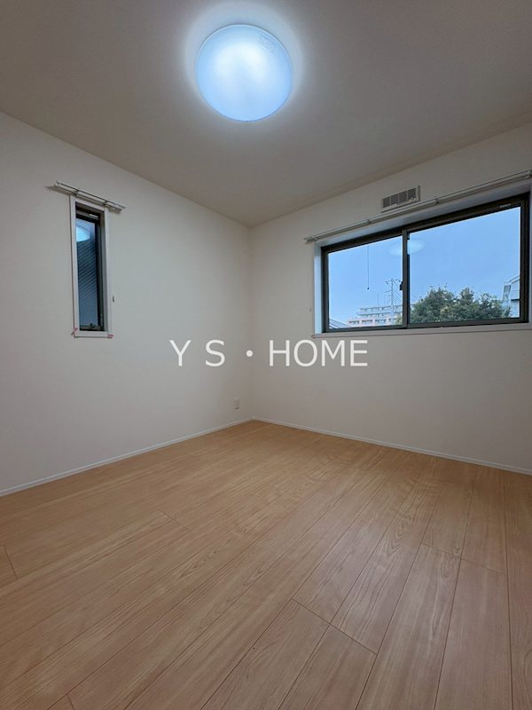 スプリングハウス  ベッドルーム