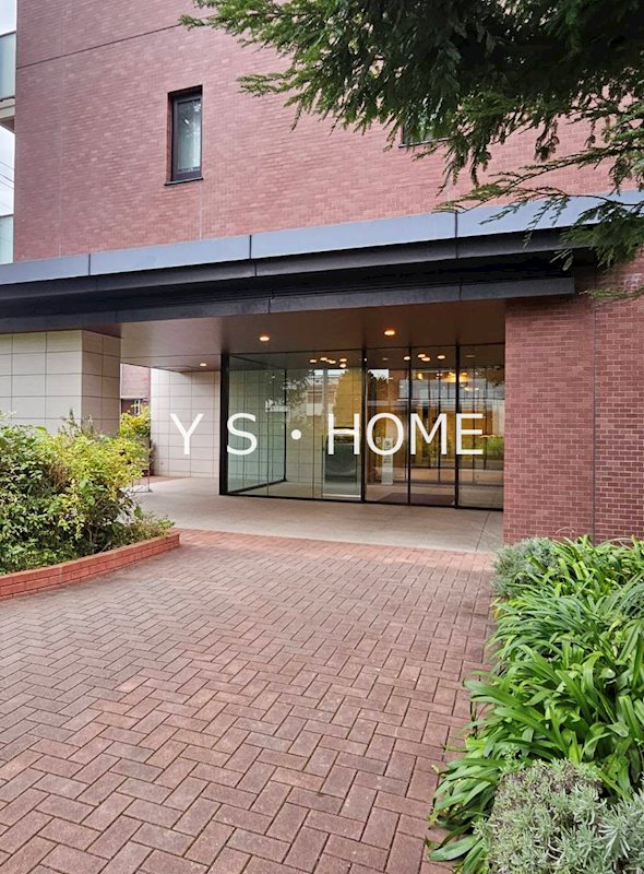 ザ・パークハウス花小金井ガーデン2街区 玄関