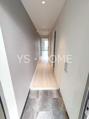 オーパスレジデンス吉祥寺 玄関