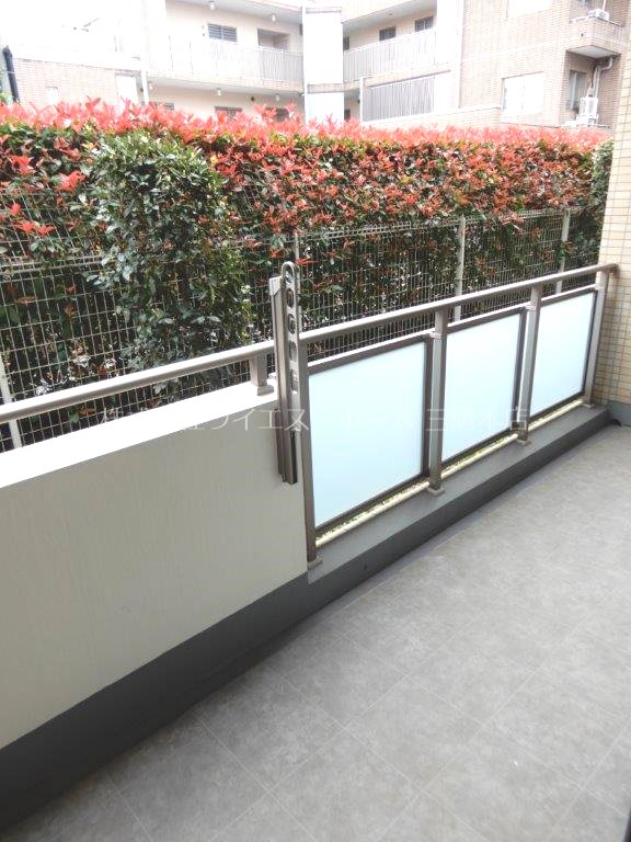 オーパスレジデンス吉祥寺 ベランダ
