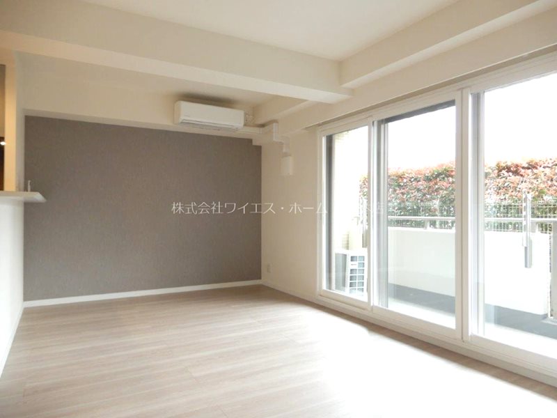 オーパスレジデンス吉祥寺 リビング