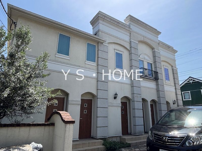 レ・ボザール 外観