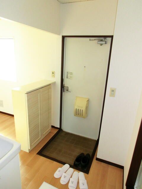 クレールハイム 玄関