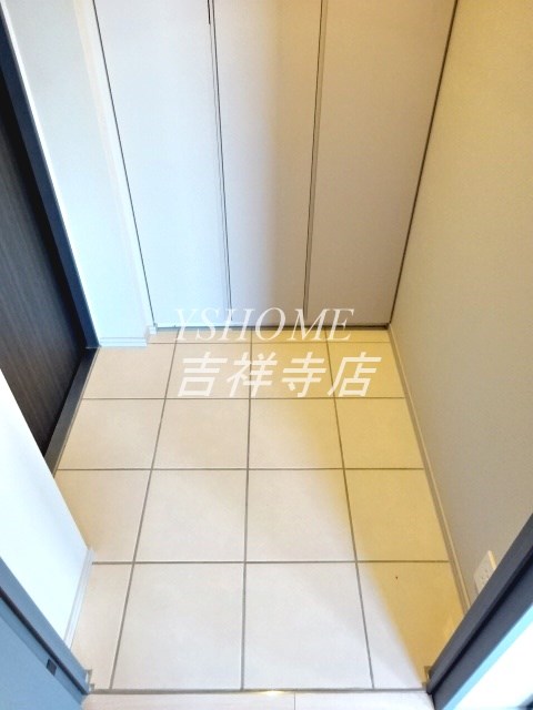 KDXレジデンス吉祥寺 玄関