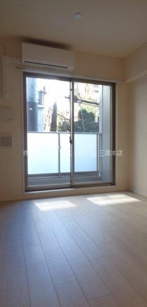 ラクレイス国分寺 リビング