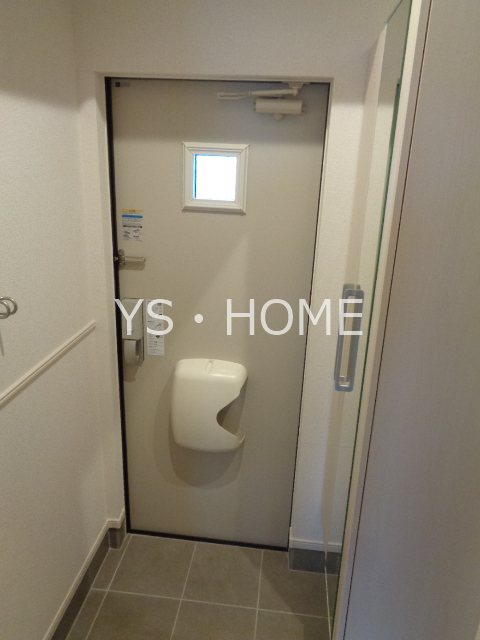 LA・OHANA 田無 玄関