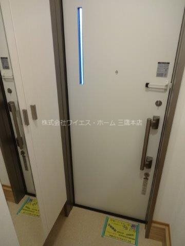 エトワール 玄関