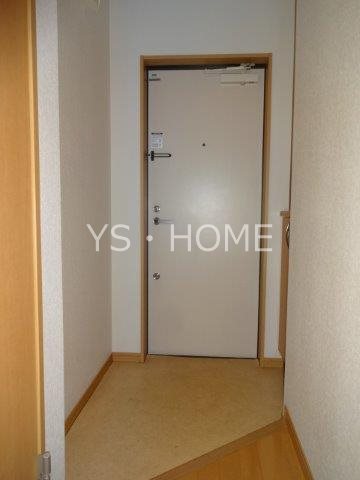 ヴェルデ武蔵野 玄関