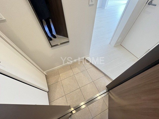 Graceful Residence 玄関