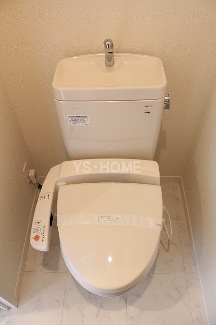 ペルショワール・ルリナ  その他1