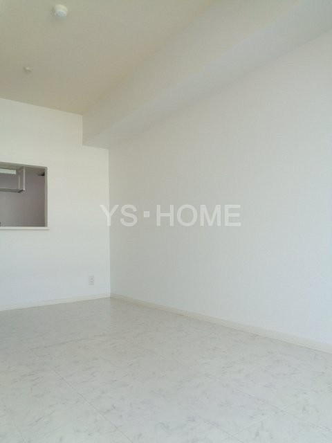 ペルショワール・ルリナ その他13