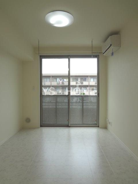 ペルショワール・ルリナ  その他6