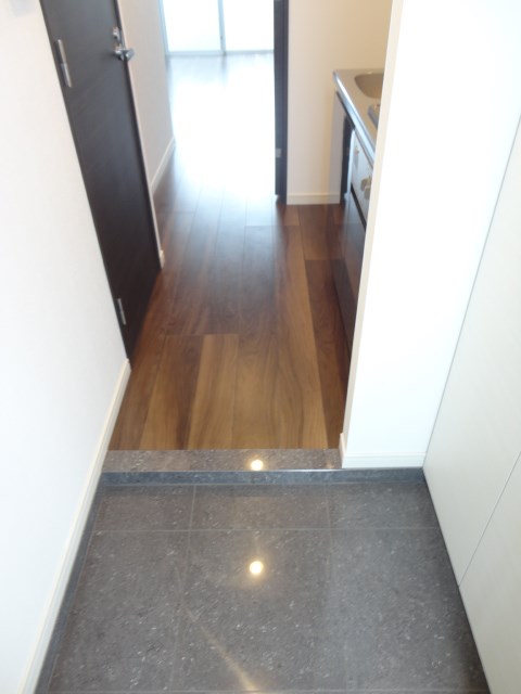 AXAS国分寺  玄関