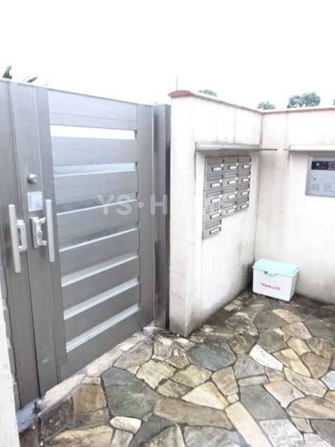 ペルショワール・ルリナ  その他7