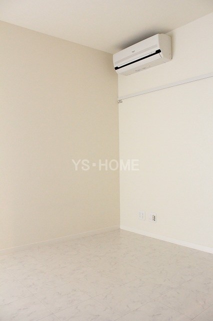 ペルショワール・ルリナ  その他12