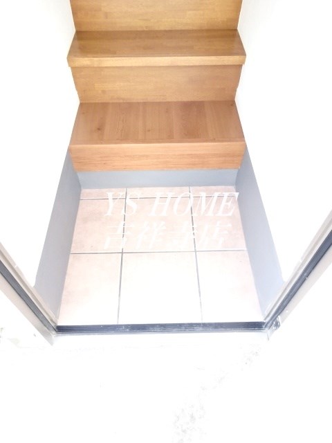 Green Ties 石神井台 玄関