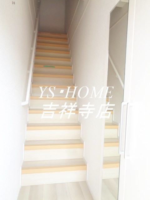 ＠HOME吉祥寺通り 玄関