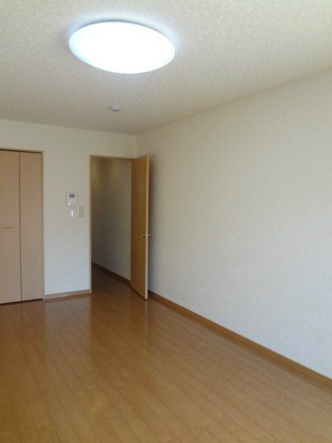 アンプルールフェールKOKI リビング