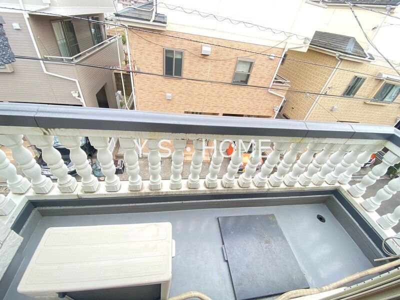 ニチエーイン国立 ベランダ