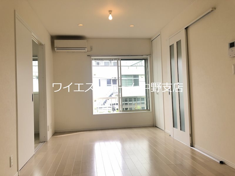 ミューレン リビング