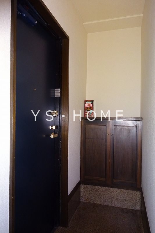 ロイヤルシティⅠ 玄関